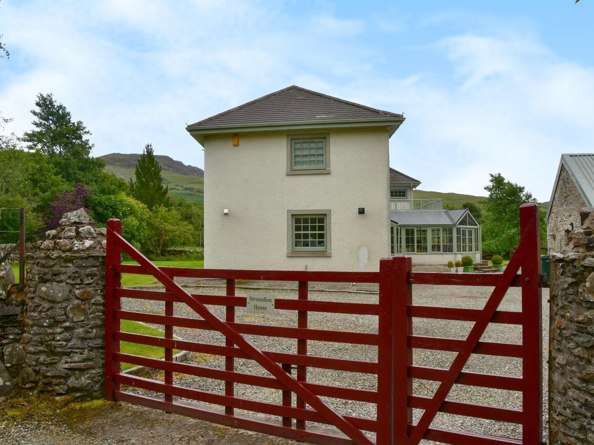 Stronafian House Villa Feorlean ภายนอก รูปภาพ